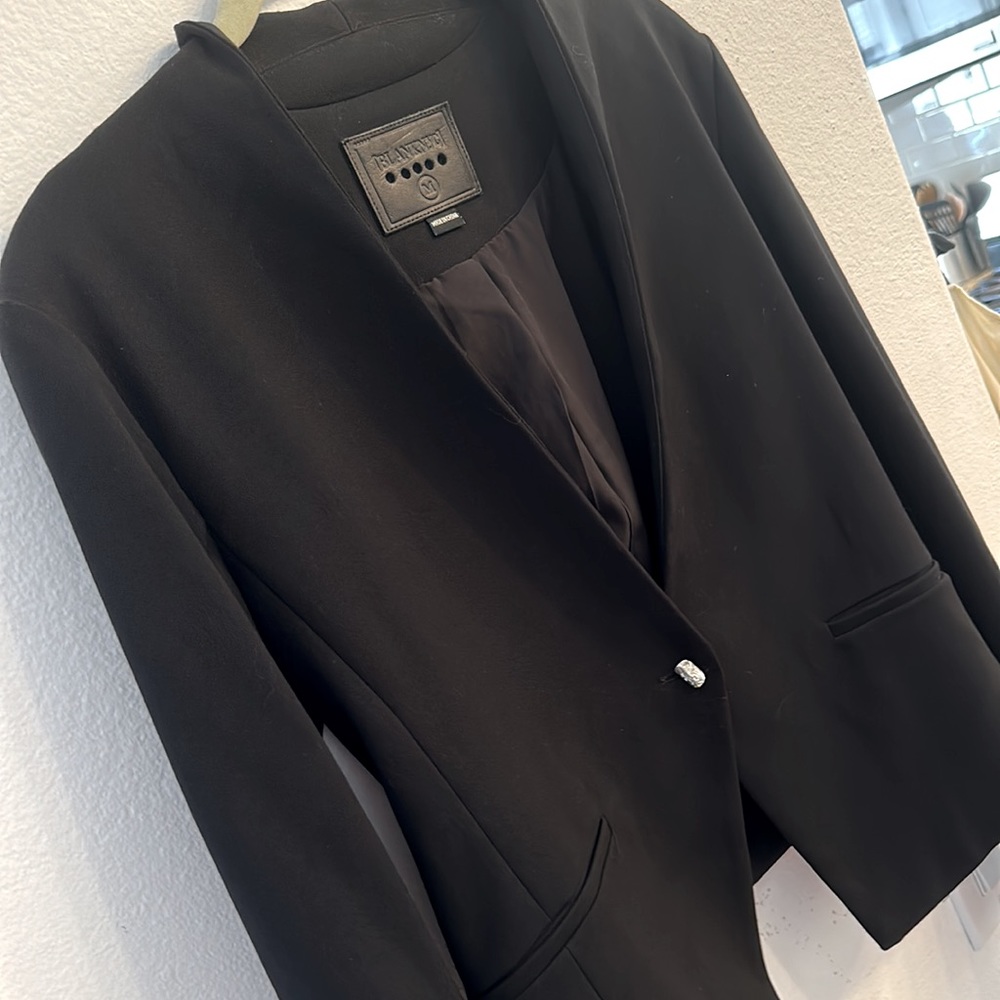 Blank NYC black size Medium jacket/blazer like new